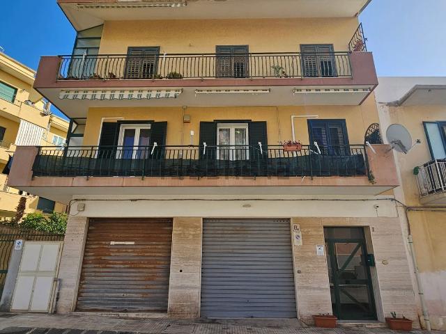 Appartamento in vendita di 140 m² in Via Napoli