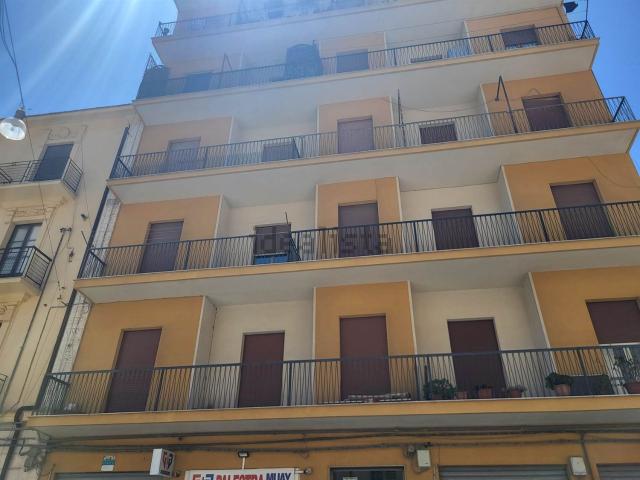 Appartamento in vendita di 140 m² in Via Sallemi, 28