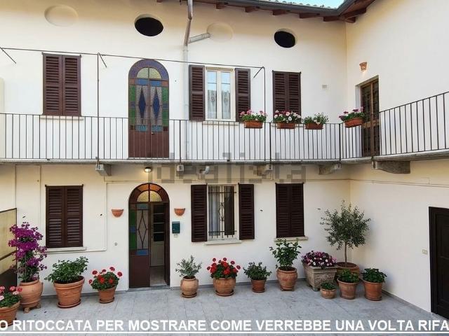 Appartamento in vendita di 140 m² in Via San Giulio, 157