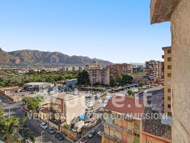 Appartamento in vendita di 140 m² in Via Santa Maria di Gesù, 5