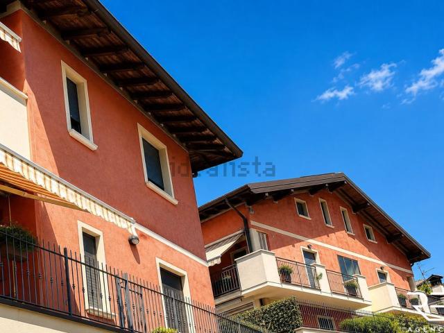 Appartamento in vendita di 140 m² in Via Seradello, 196