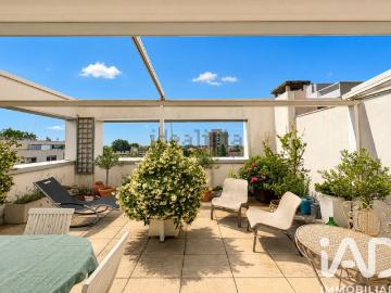 Appartamento in vendita di 140 m² in Via Siracusa