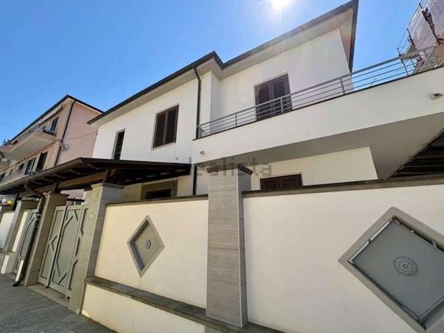 Appartamento in vendita di 140 m² in Via Pola, 32