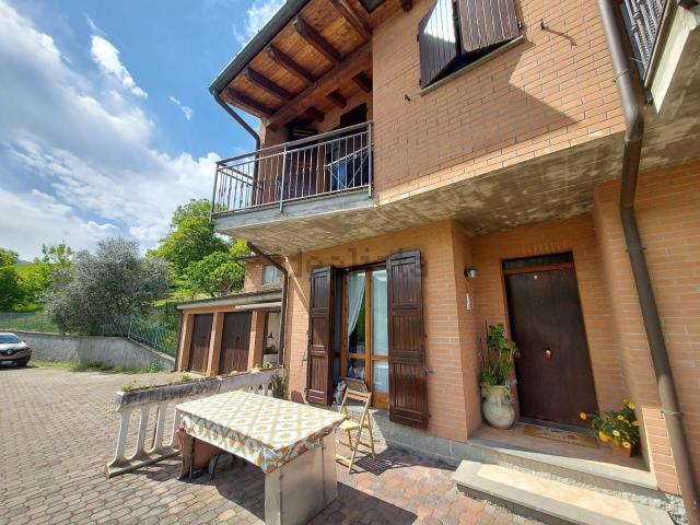 Appartamento in vendita di 140 m² in Via Porrettana Sud