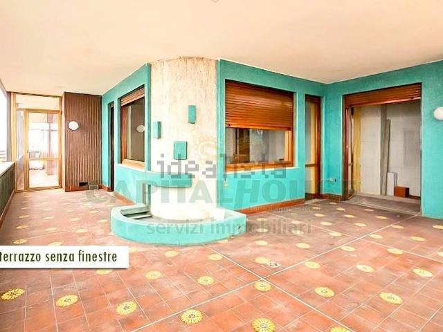 Appartamento in vendita di 140 m² in Via Porto Corsini