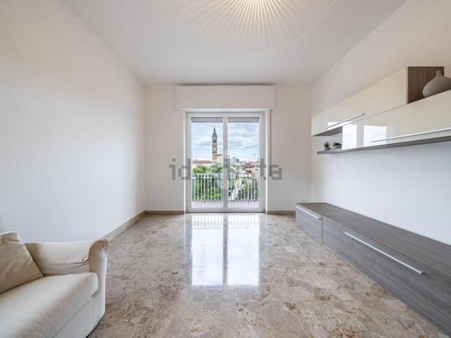 Appartamento in vendita di 140 m² in Via Pier Fortunato Calvi, 3