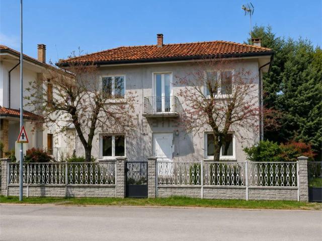 Appartamento in vendita di 140 m² in Via Pio X, 15
