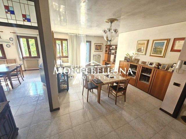 Appartamento in vendita di 140 m² in Via Roma, 35