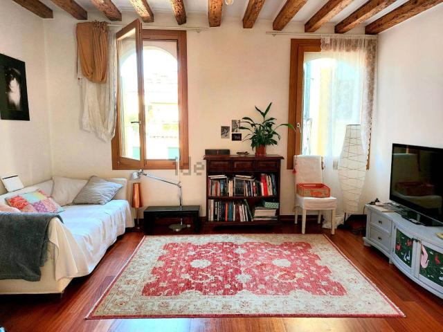 Appartamento in vendita di 140 m² in Via Rialto