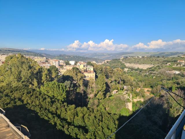 Appartamento in vendita di 140 m² in Via Risorgimento, 71