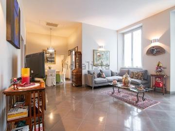 Appartamento in vendita di 140 m² in Via Ruggero Manna