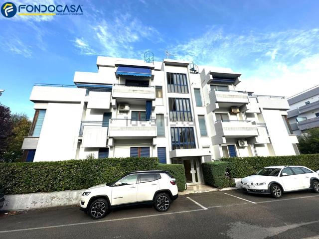 Appartamento in vendita di 140 m² in Via Taormina, 49