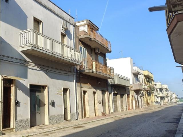 Appartamento in vendita di 140 m² in Via Thaon de Revel, 79