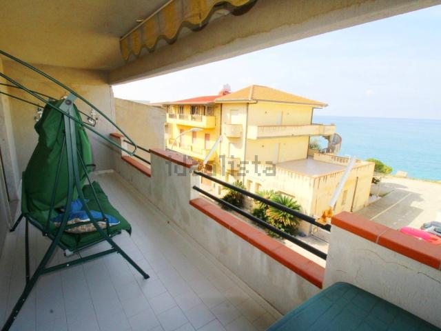 Appartamento in vendita di 140 m² in Via Trazzera Marina