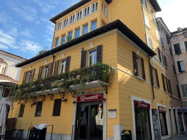 Appartamento in vendita di 140 m² in Via Trieste, 3