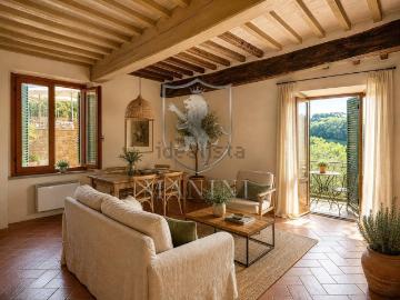 Appartamento in vendita di 140 m² in Via Umberto I, 3
