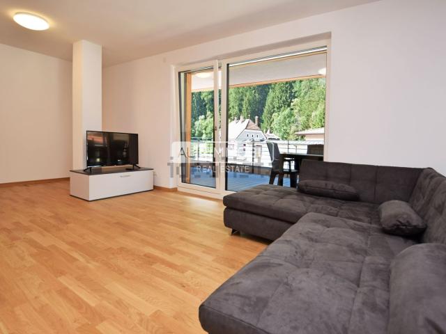 Appartamento in vendita di 140 m² in Via Valle Aurina, 14