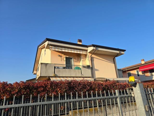 Appartamento in vendita di 140 m² in Via Vespucci Amerigo