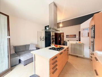 Appartamento in vendita di 140 m² in Via Vittorio Veneto