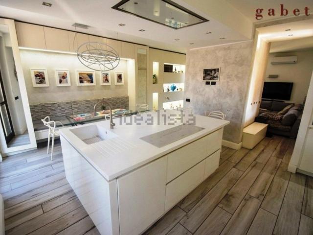 Appartamento in vendita di 140 m² in Via Vivaldi, 12