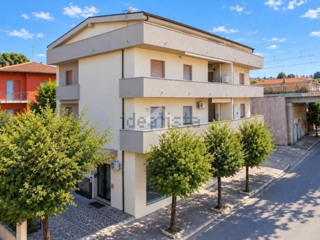 Appartamento in vendita di 140 m² in Viale Abruzzo, 9