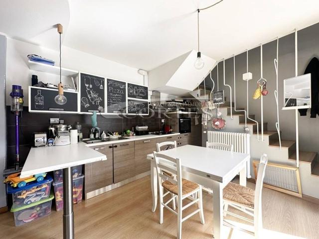 Appartamento in vendita di 120 m² in Viale Aldo Bologni, 50