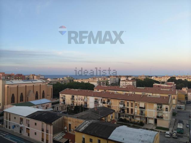 Appartamento in vendita di 140 m² in Viale dei Comuni, 131