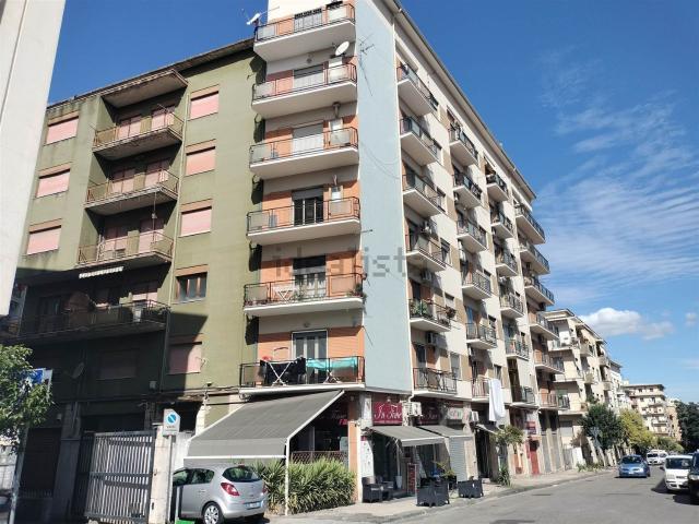 Appartamento in vendita di 140 m² in Viale della Repubblica, 373