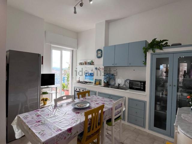 Appartamento in vendita di 140 m² in Viale delle Mimose