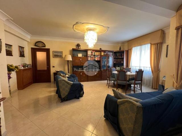 Appartamento in vendita di 140 m² in Viale Evangelista Torricelli, 13