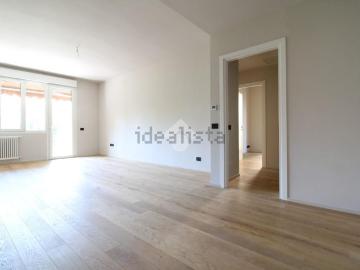 Appartamento in vendita di 140 m² in Viale Giacomo Puccini, 1
