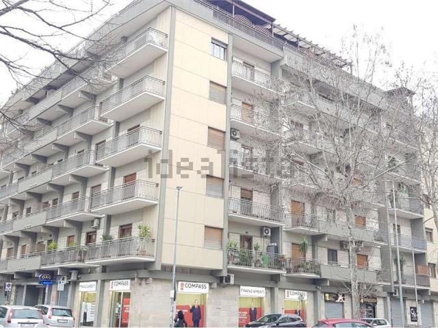 Appartamento in vendita di 140 m² in Viale Giuseppe Di Vittorio, 66