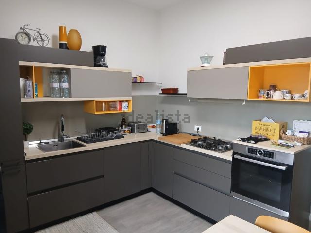 Appartamento in vendita di 140 m² in Viale Guglielmo Marconi