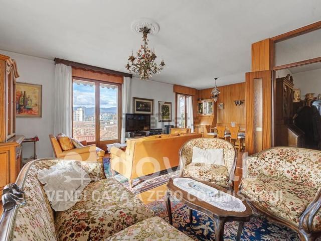 Appartamento in vendita di 140 m² in Viale Istria, 44