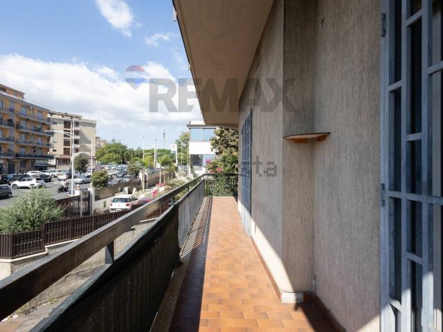 Appartamento in vendita di 140 m² in Viale Mario Rapisardi, 667