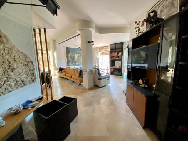 Appartamento in vendita di 140 m² in Viale Re Latino