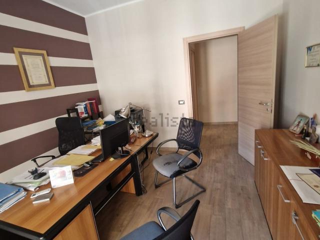 Appartamento in vendita di 140 m² in Viale Santa Panagia, 136
