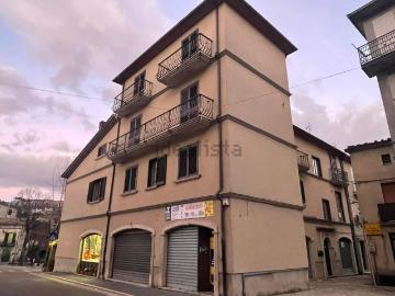 Appartamento in vendita di 140 m² in Vico Ferri