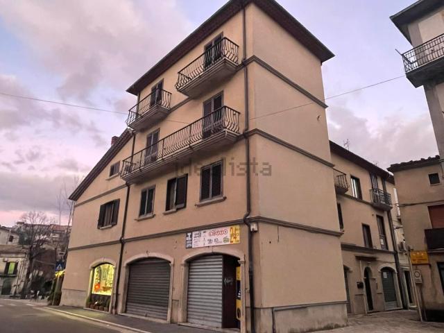 Appartamento in vendita di 140 m² in Vico Ferri