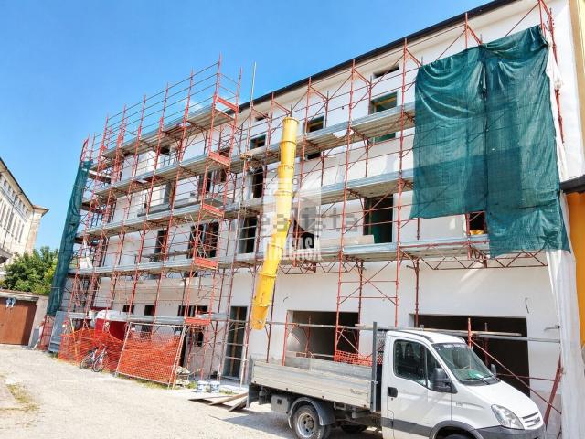 Appartamento in vendita di 140 m² in Vicolo Agucchie