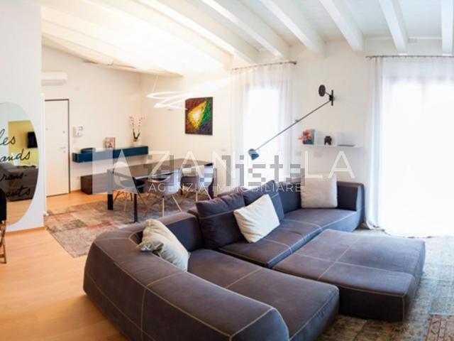 Appartamento in vendita di 140 m² in Borgo Vicenza