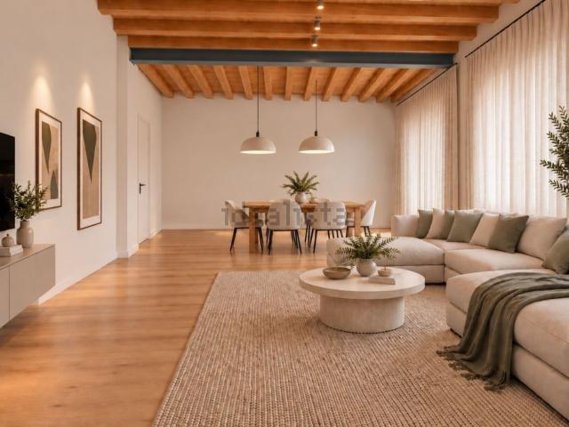 Appartamento in vendita di 140 m² in Borgo Berga