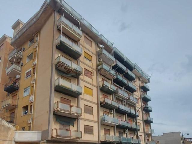 Appartamento in vendita di 140 m² in Corso Umberto I, 975