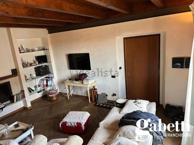 Appartamento in vendita di 140 m² in Corso Alessandria, 2