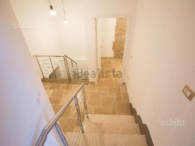 Appartamento in vendita di 140 m² in Corso Giuseppe Garibaldi, 67
