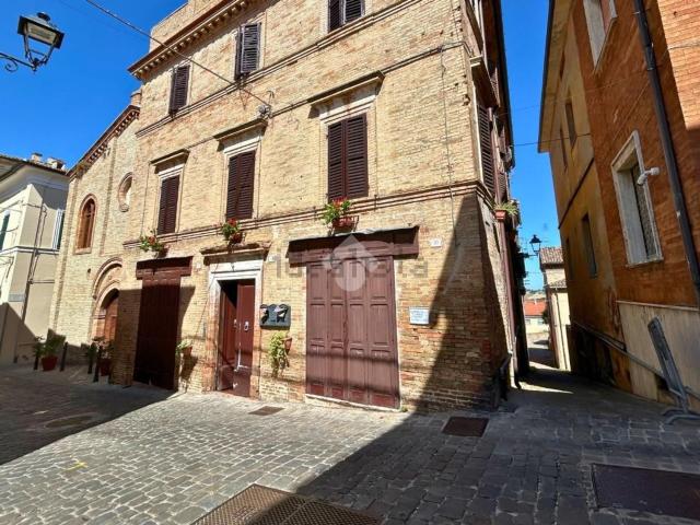 Appartamento in vendita di 140 m² in Corso Giuseppe Mazzini, 52