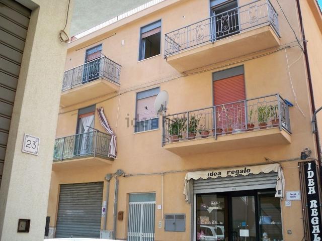 Appartamento in vendita di 140 m² in Corso sicilia, 32