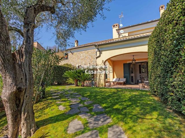 Appartamento in vendita di 140 m² in Località Vallone