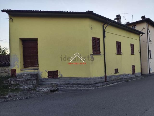 Appartamento in vendita di 140 m² in Località Ca&apos  di Nardo, 13