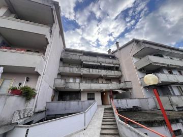 Appartamento in vendita di 140 m² in Piazza Giuseppe Garibaldi